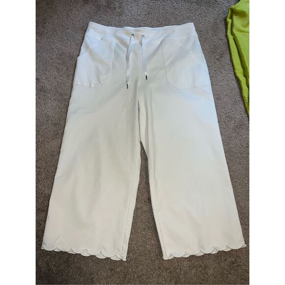 Chicos Weekender White Tie Capri size M/8 - Picture 1 of 9